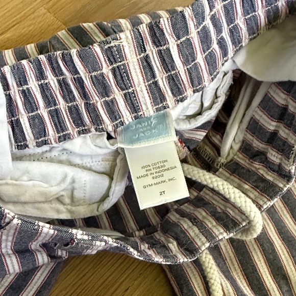 Bundle of 2 Pants From Janie & Jack - Picture 4 of 4